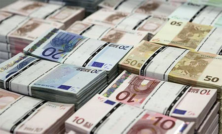 El euro vuelve a las caídas